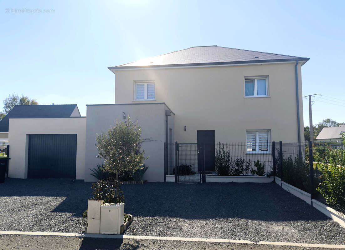 Maison à SOMMERVIEU