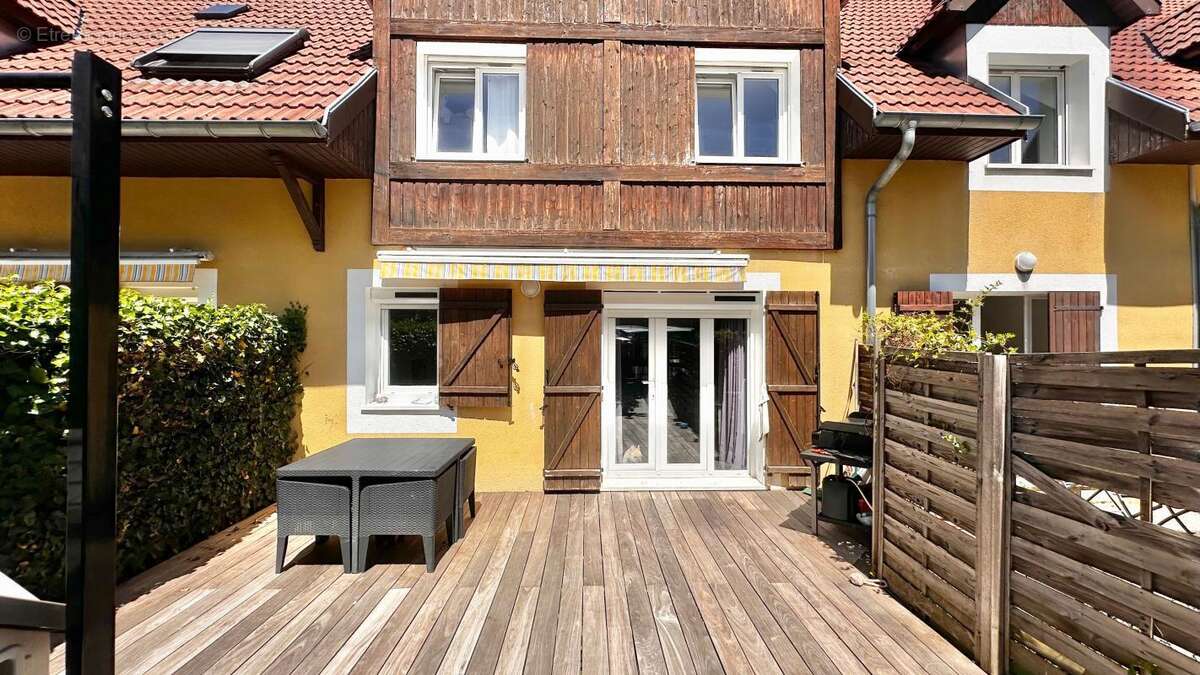 Appartement à QUINTAL