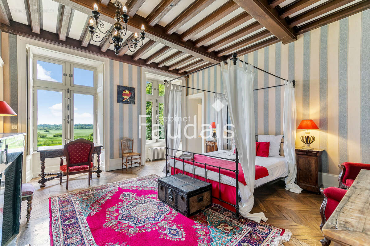 Maison à PICAUVILLE