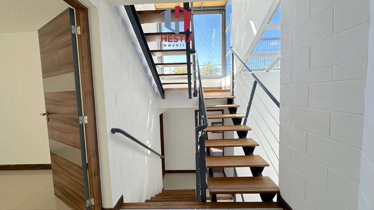 Appartement à SAINT-DENIS