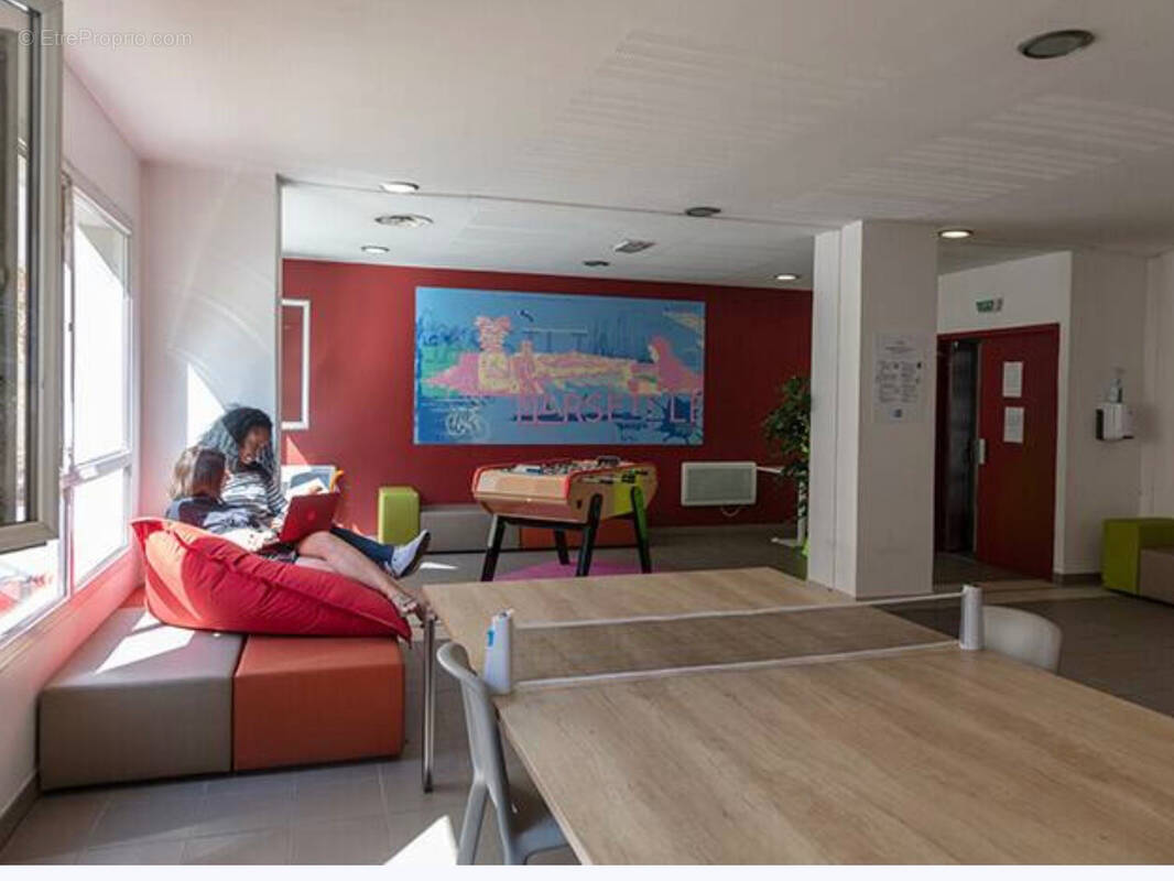 Appartement à MARSEILLE-5E