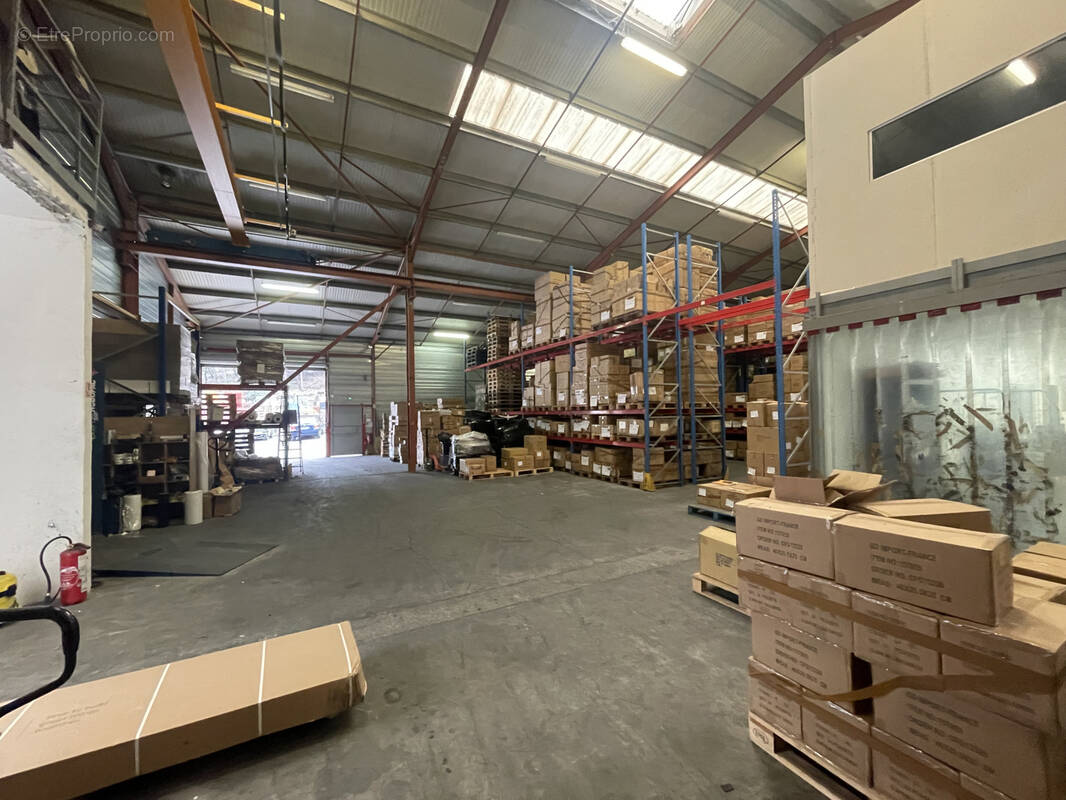 Commerce à PEYMEINADE