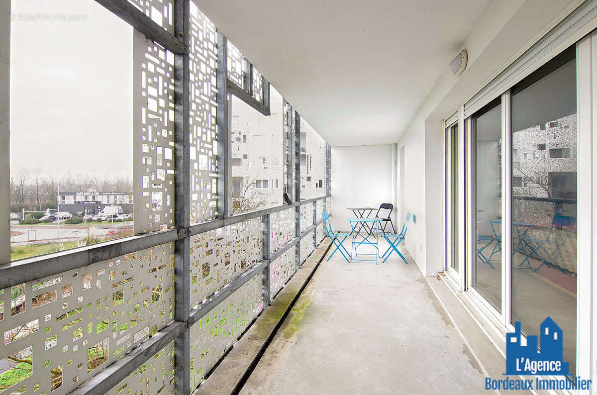 Appartement à VILLENAVE-D'ORNON