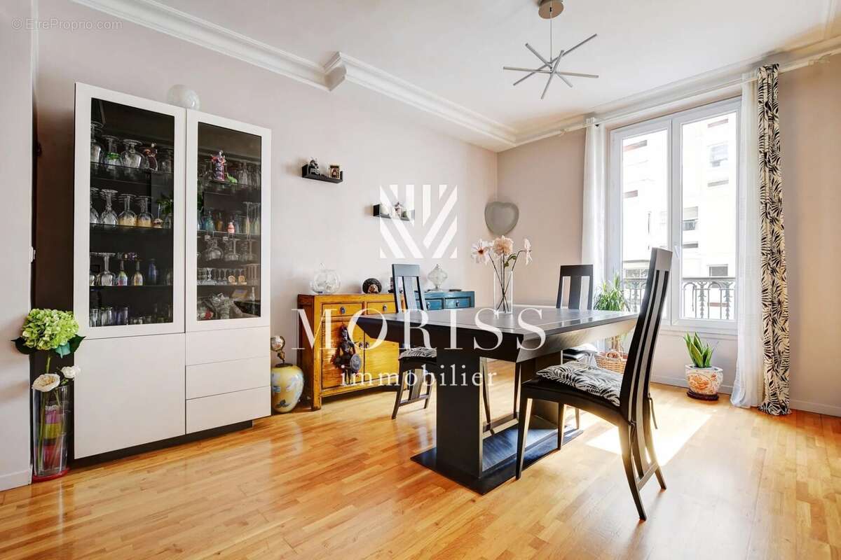 Appartement à PARIS-18E