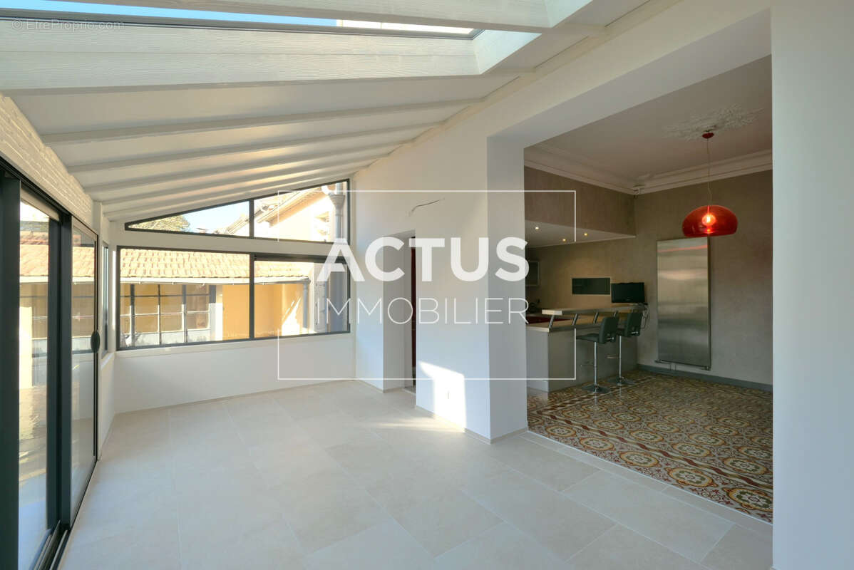 Maison à SALON-DE-PROVENCE