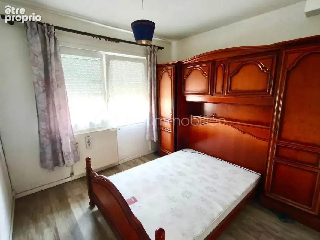 Maison familiale avec sous-sol total - 3 chambres - photo 7