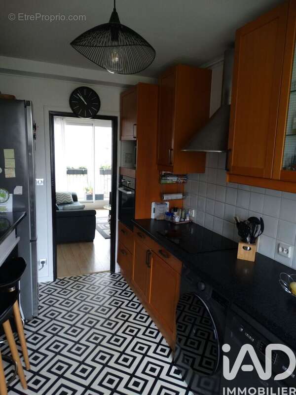 Photo 9 - Appartement à LA CELLE-SAINT-CLOUD