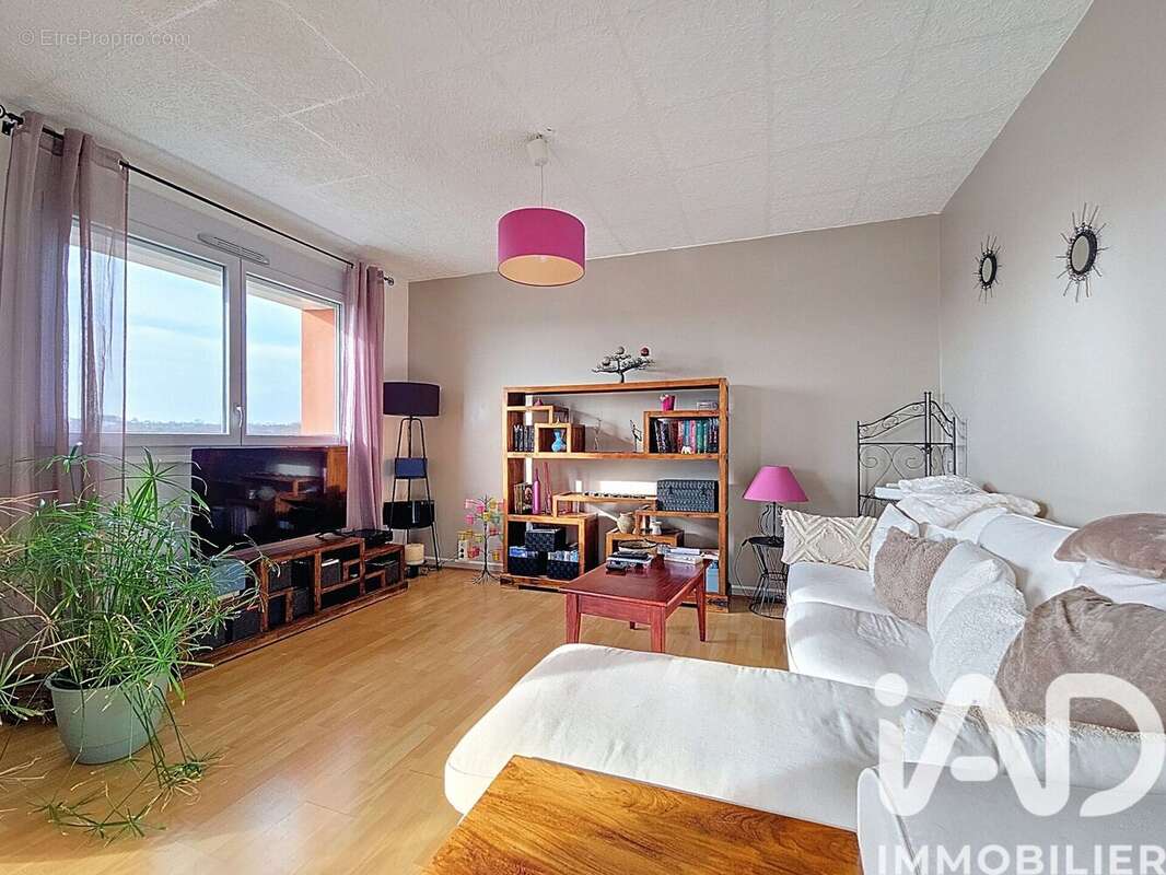 Photo 3 - Appartement à AUXERRE