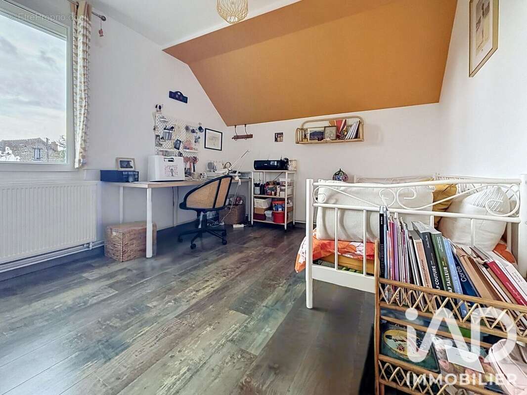 Maison 149 m² à Etrechy  - photo 8