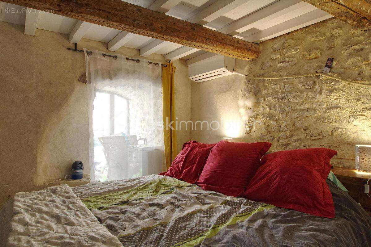 Maison à CANAULES-ET-ARGENTIERES