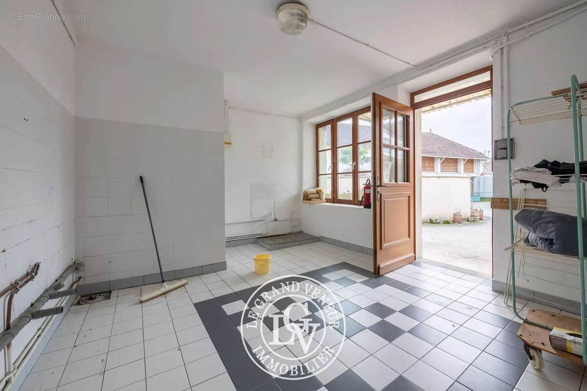 Maison à MILLY-LA-FORET