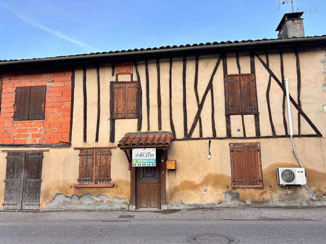 Maison à CAUMONT