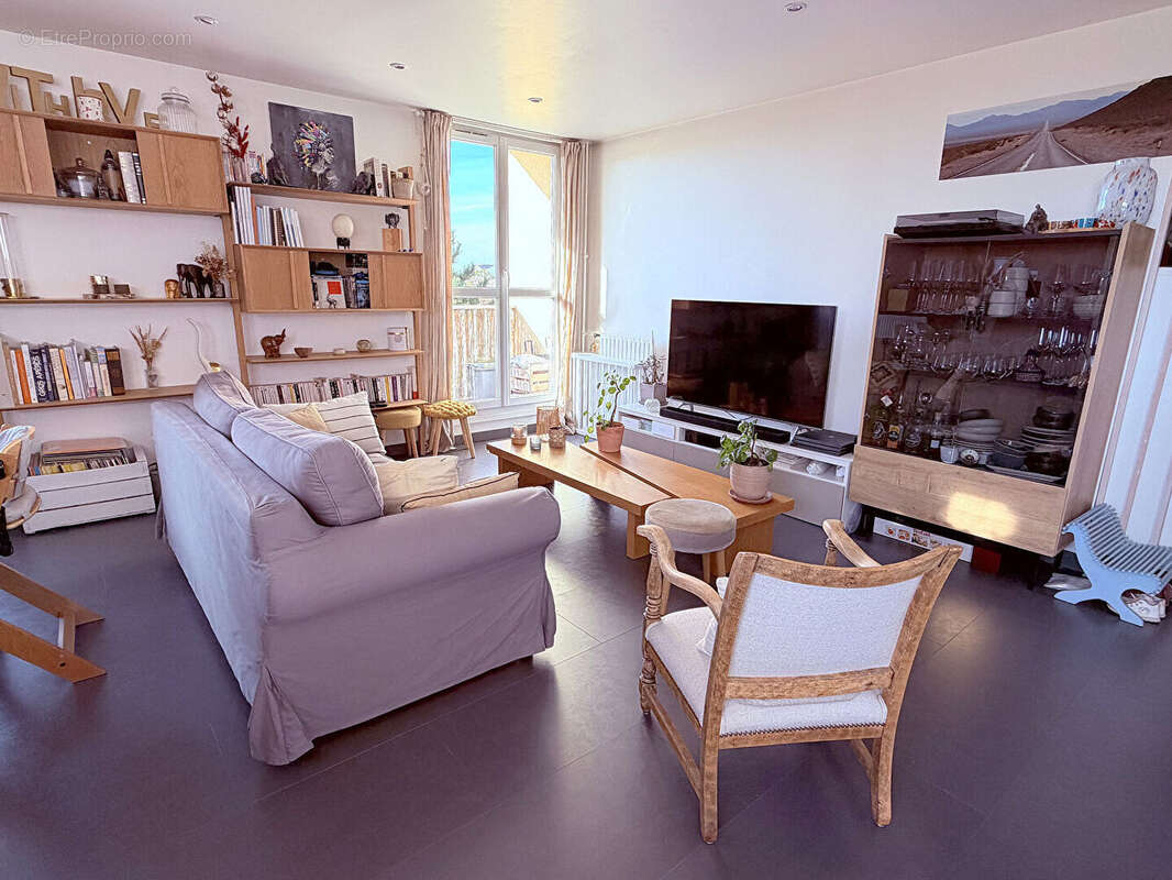 Appartement à MONTIGNY-LE-BRETONNEUX