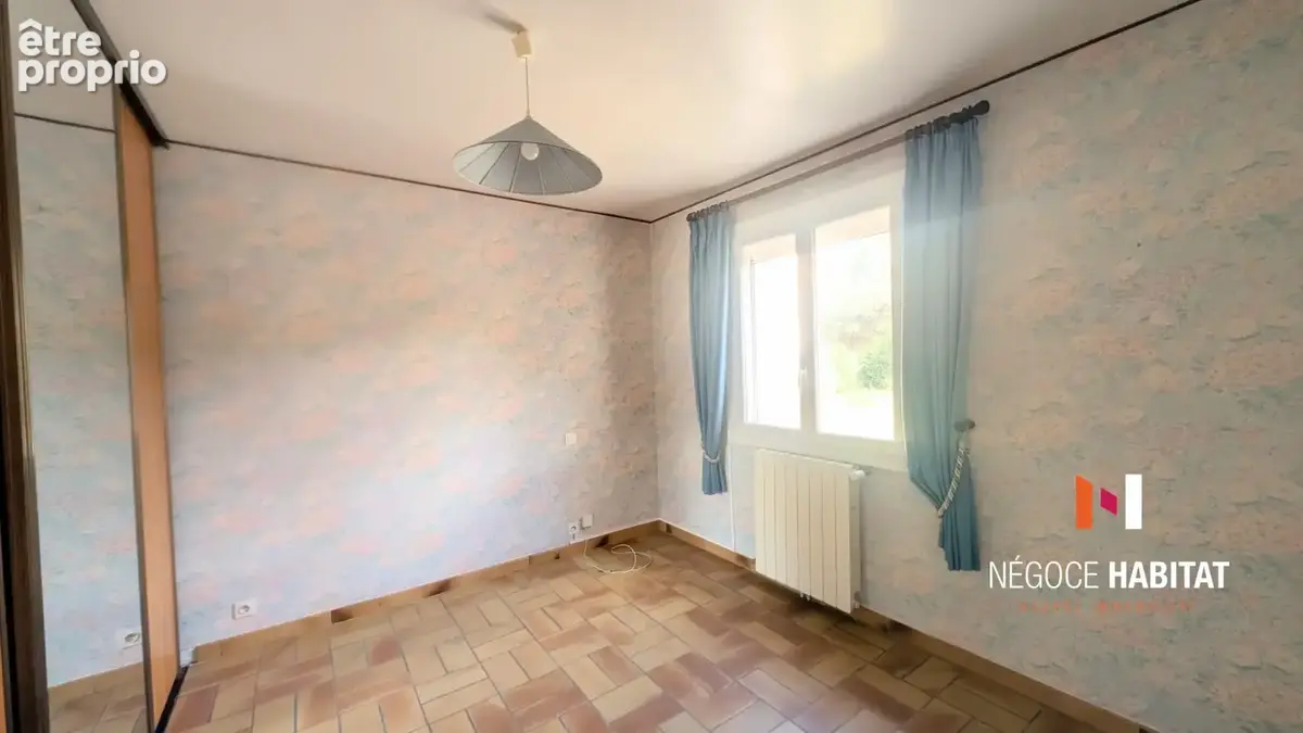 Villa  double garage grand terrain constructible - photo 13