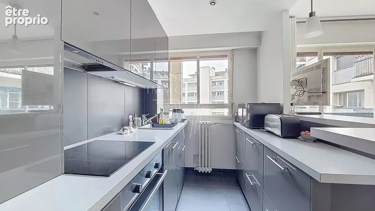 Paris xv. appartement de deux pièces en excellent état. - photo 6