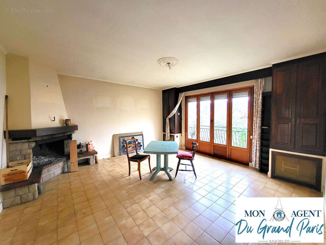 Maison à VILLEBON-SUR-YVETTE