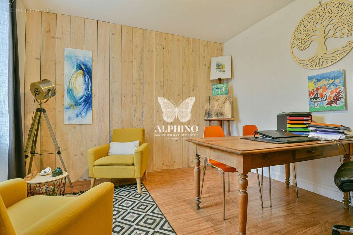 Maison à SAINT-JUNIEN