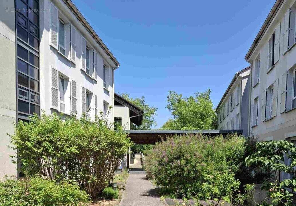 Appartement à RUEIL-MALMAISON