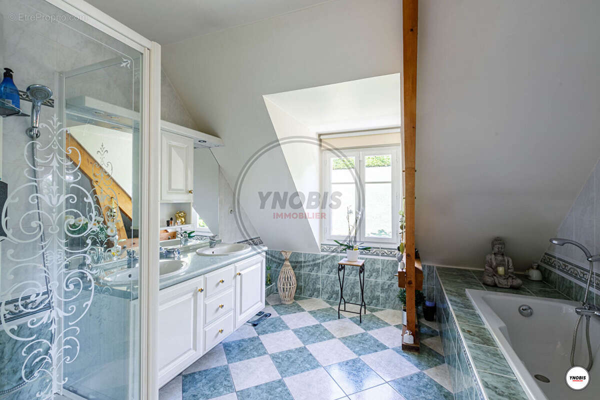 Maison à BRUEIL-EN-VEXIN