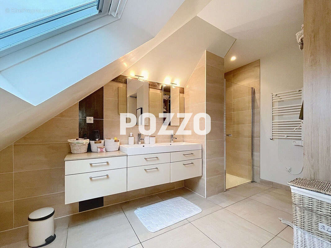 Maison contemporaine 198 m² -5 chambres -Vue Golf -Terrain 1400 m²-Saint-Lô - photo 12