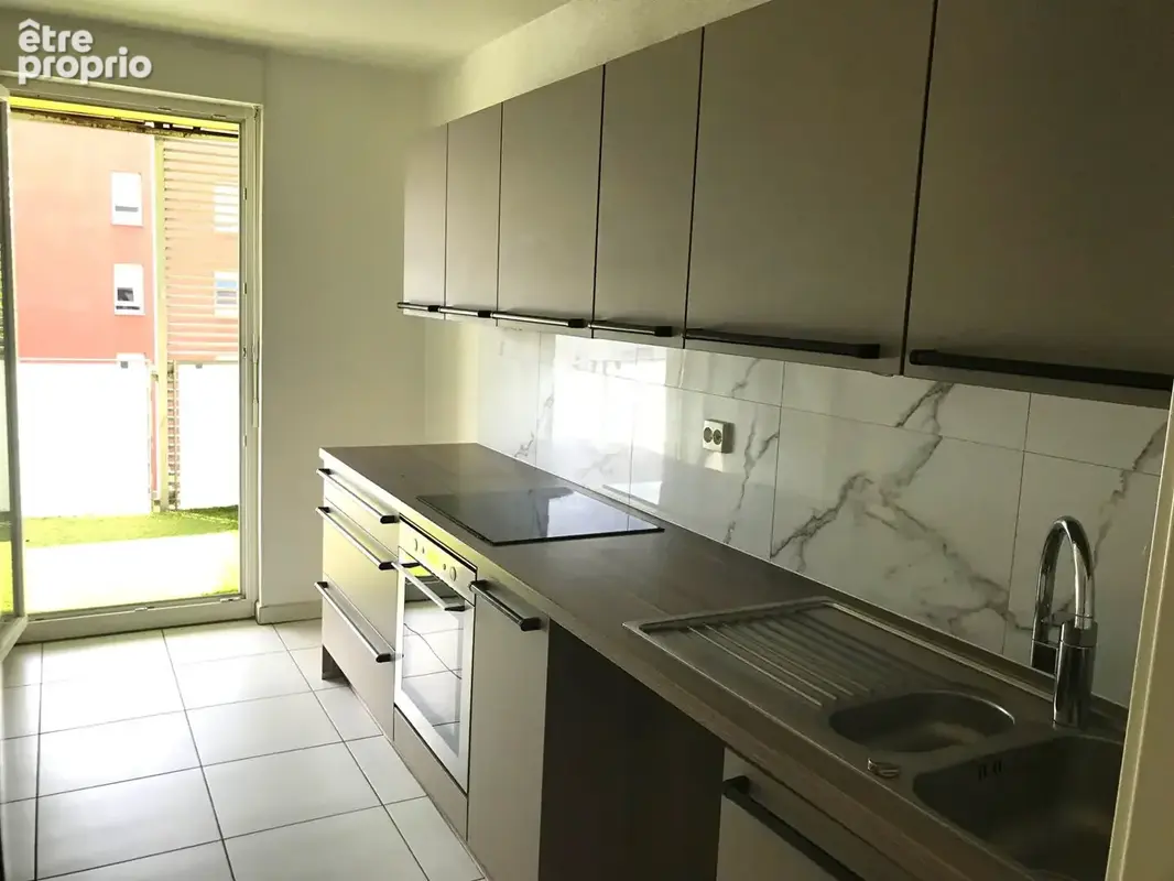Strasbourg  Cronenbourg Appartement  4 pièce(s) 77.38 m2 - photo 2