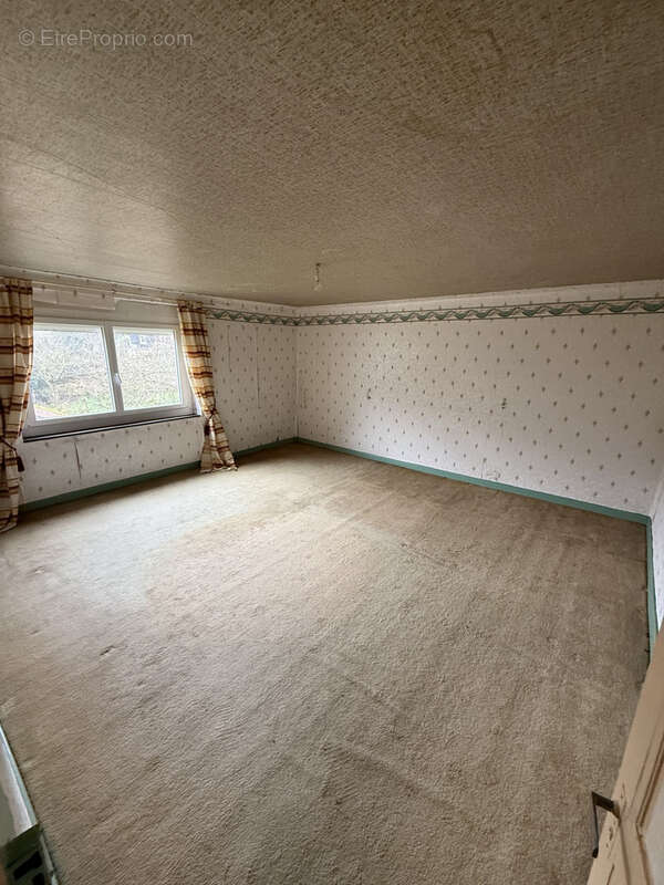 Maison à ROZERIEULLES