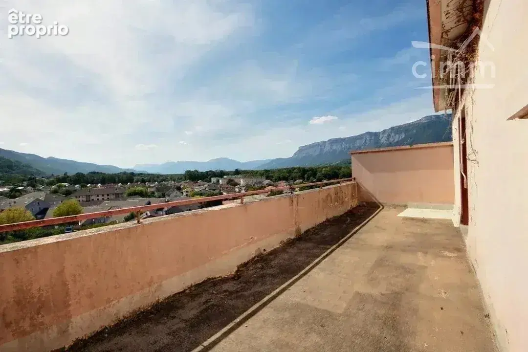 Villard-bonnot - appartement t3 + garage + terrasse 25m² - photo 2