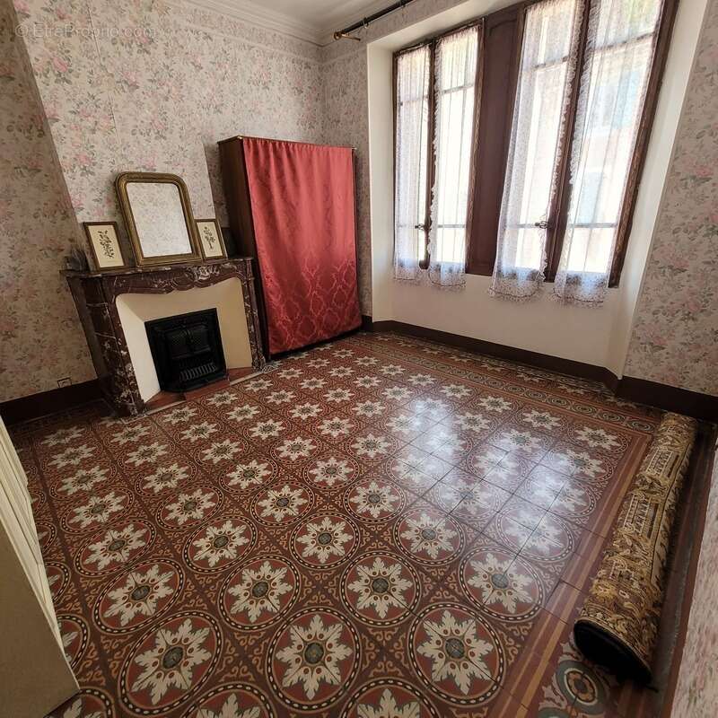 Dpt Gard (30), à vendre ALES immeuble de rapport 175m2 environ à rénover + terrain 300m² environ - photo 42