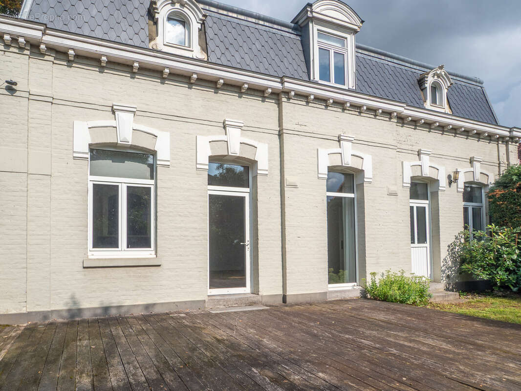 Maison à SAINGHIN-EN-MELANTOIS