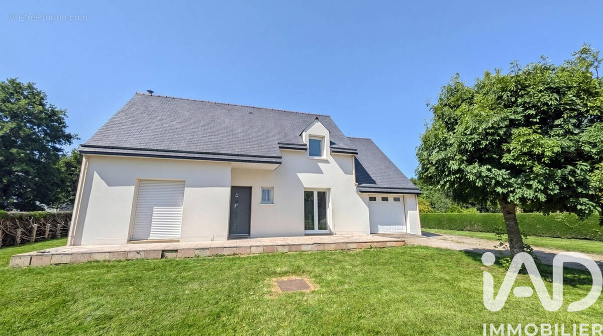 Photo 1 - Maison à SAINT-ERBLON