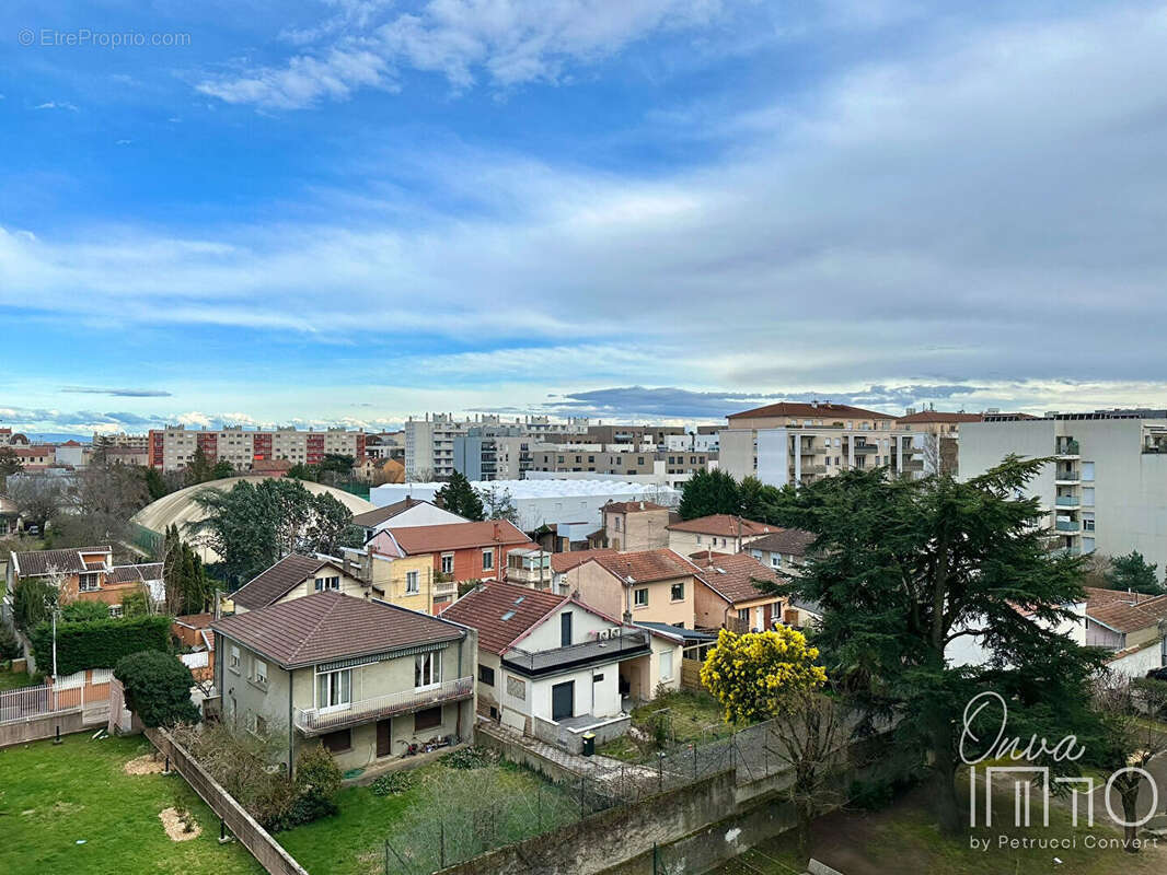 Appartement à VILLEURBANNE