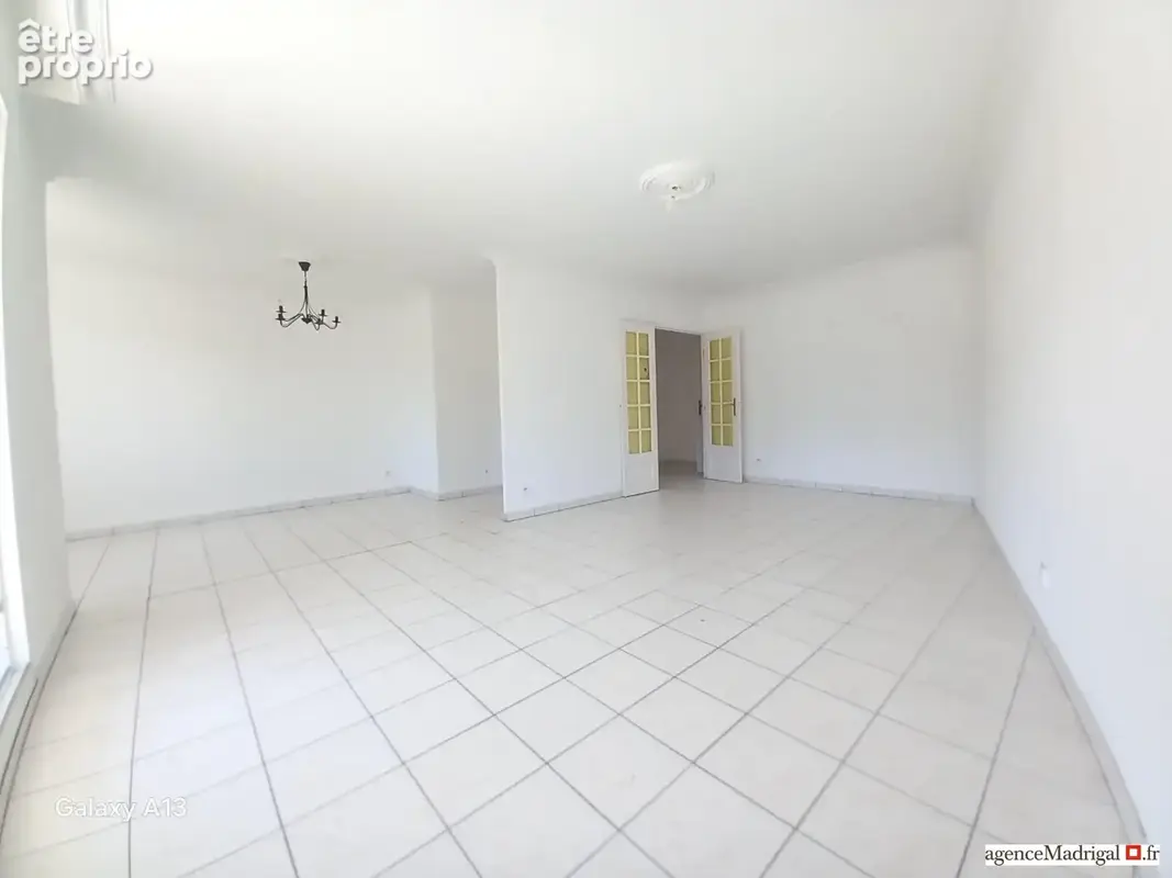 Appartement 4 pièces 89 m² à vendre à Voiron (38500) - photo 9
