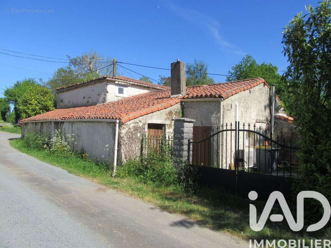 Maison 97 m² à Le Retail  - photo 5
