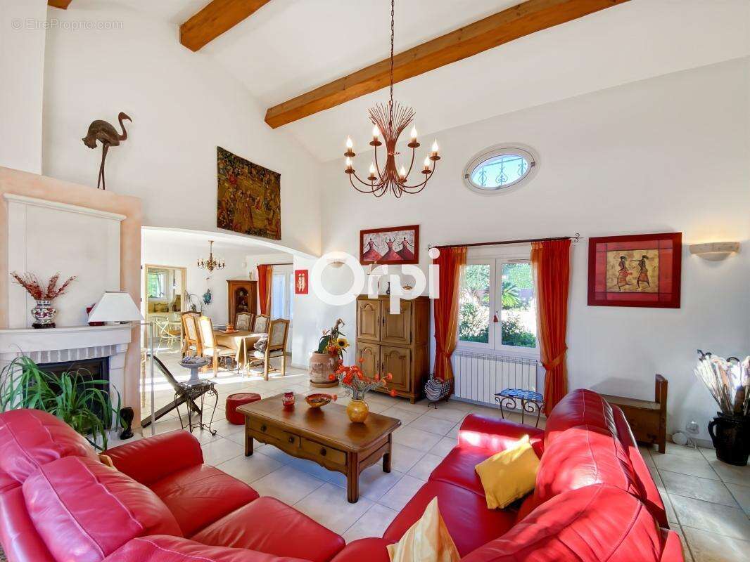 Maison à LA CADIERE-D&#039;AZUR