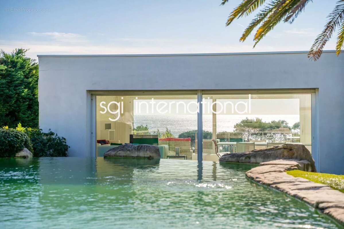 Maison à RAMATUELLE