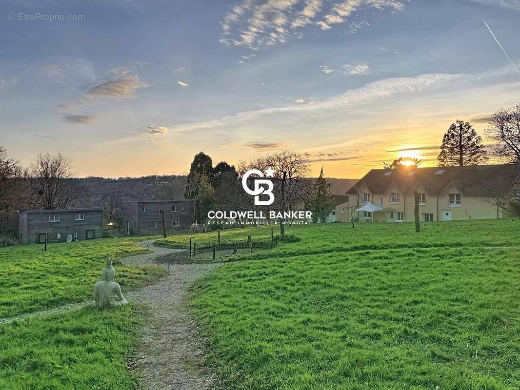Maison à ORLY-SUR-MORIN