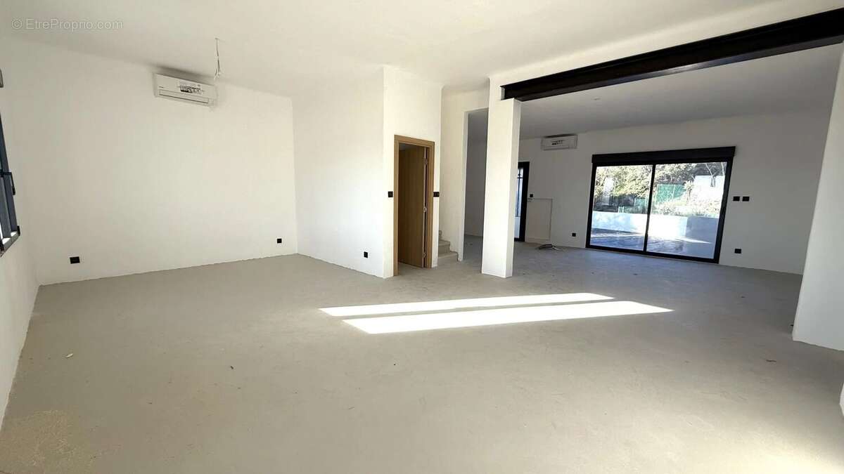 Appartement à MARSEILLE-12E