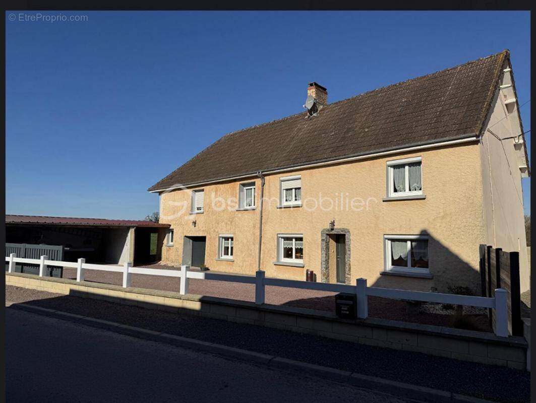 Maison à SAINT-SAMSON-DE-BONFOSSE