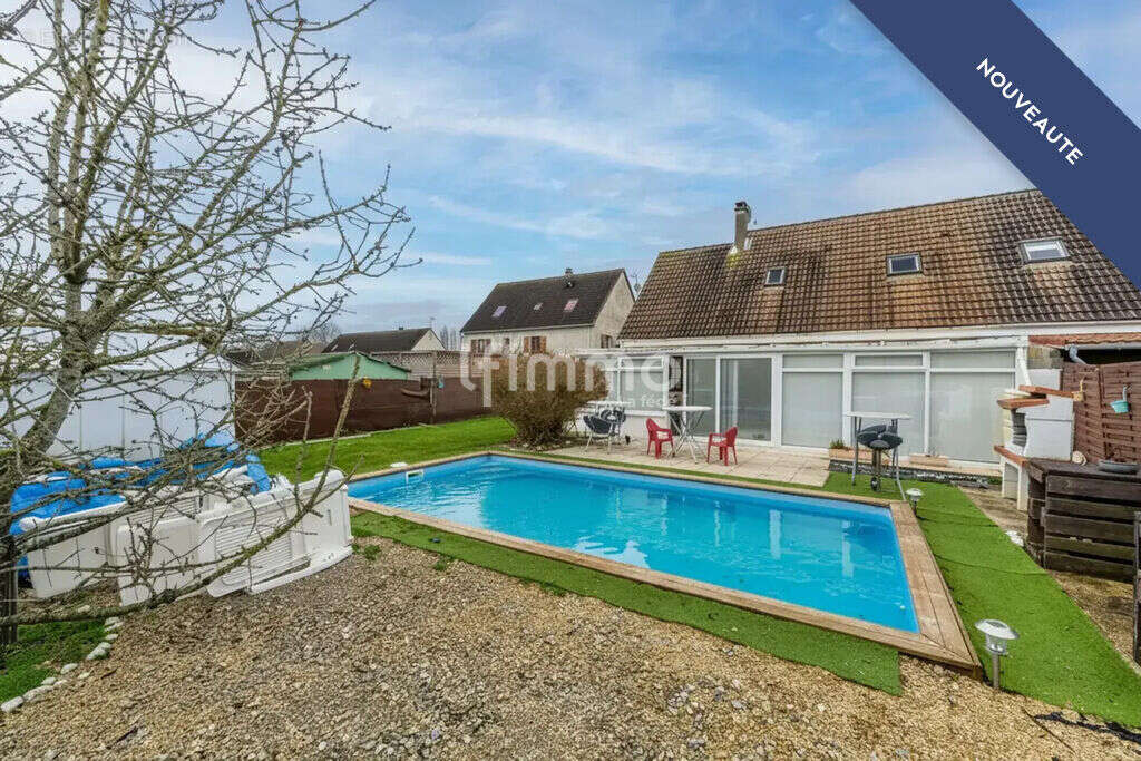 Maison à CHARPONT