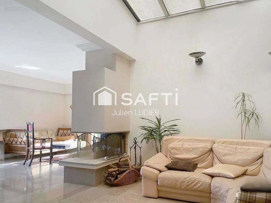 Photo 6 - Maison à CORBEIL-ESSONNES