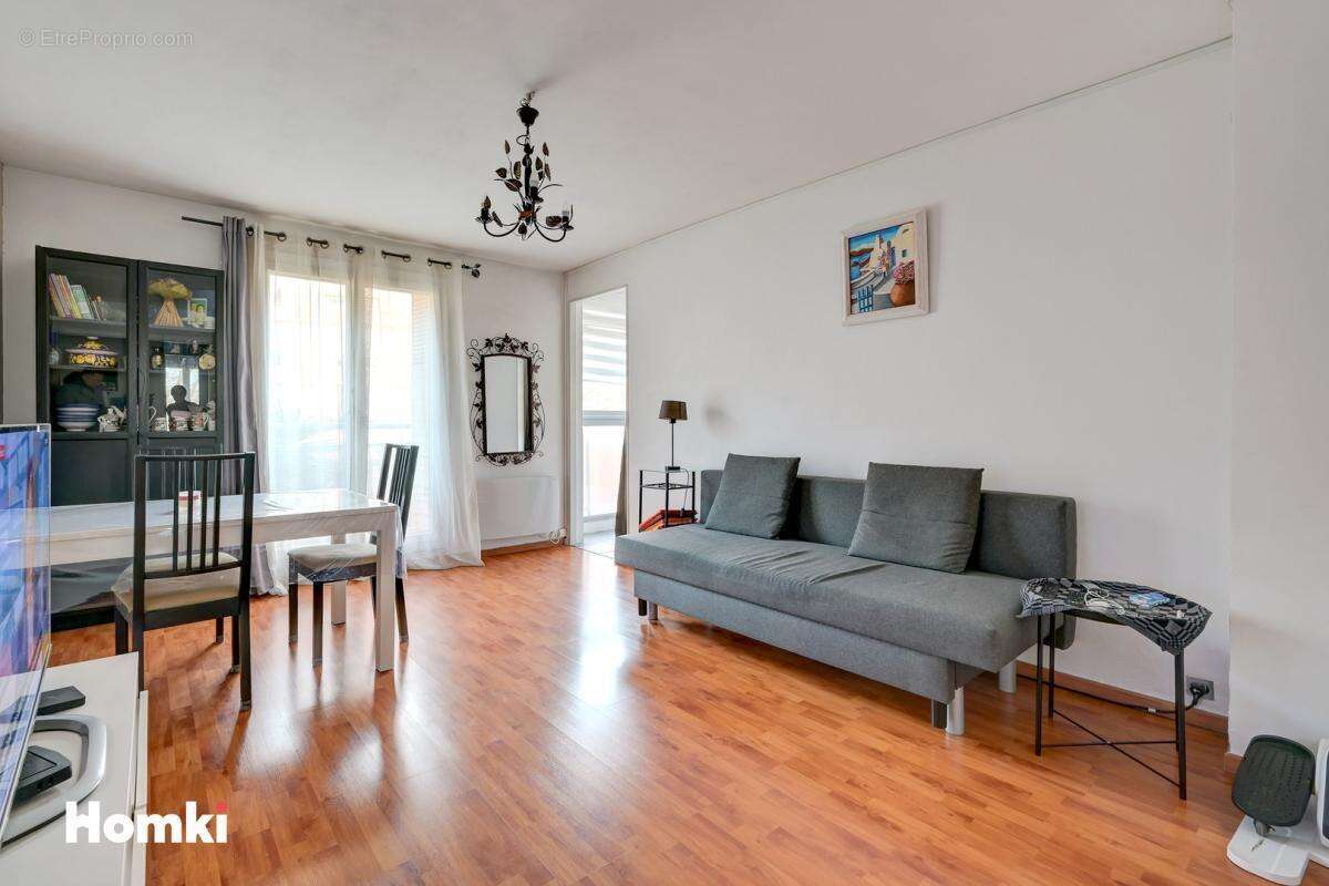 Appartement à MARSEILLE-9E