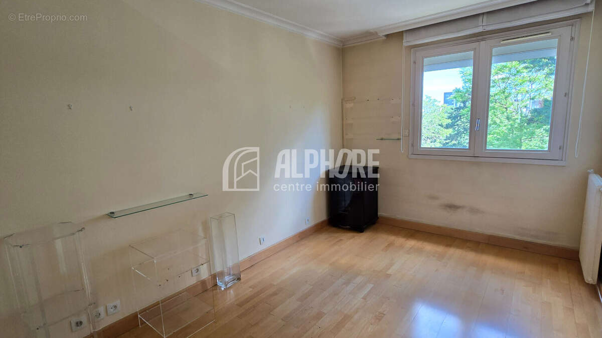 Appartement à REZE
