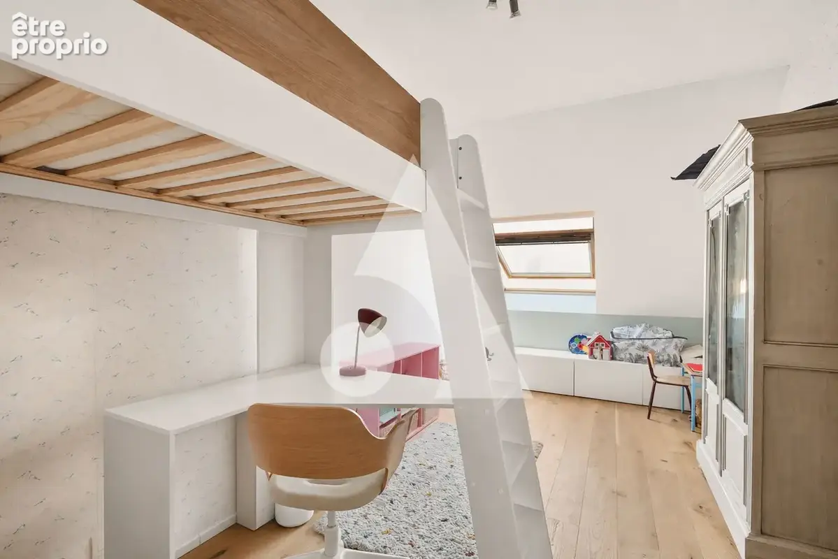 Duplex familial - 5 pièces - Saint-Ouen - photo 12