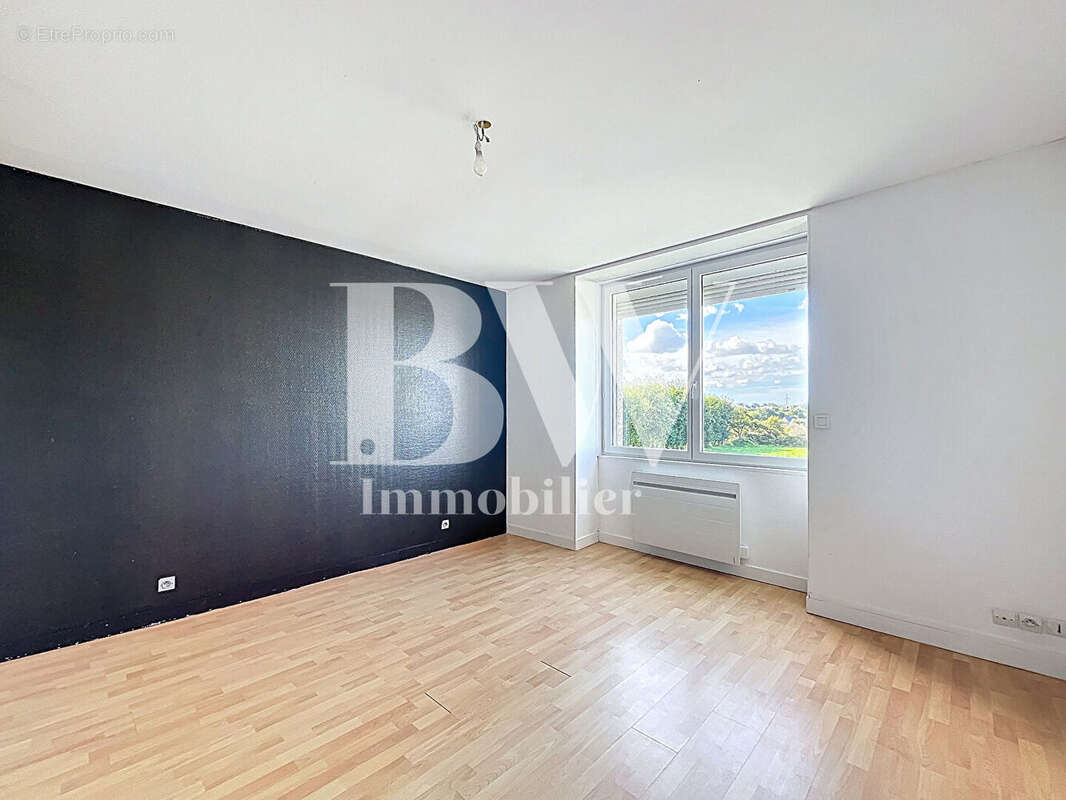 Appartement à GUIPRONVEL