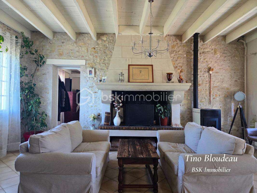 Maison à CIVRAY-DE-TOURAINE