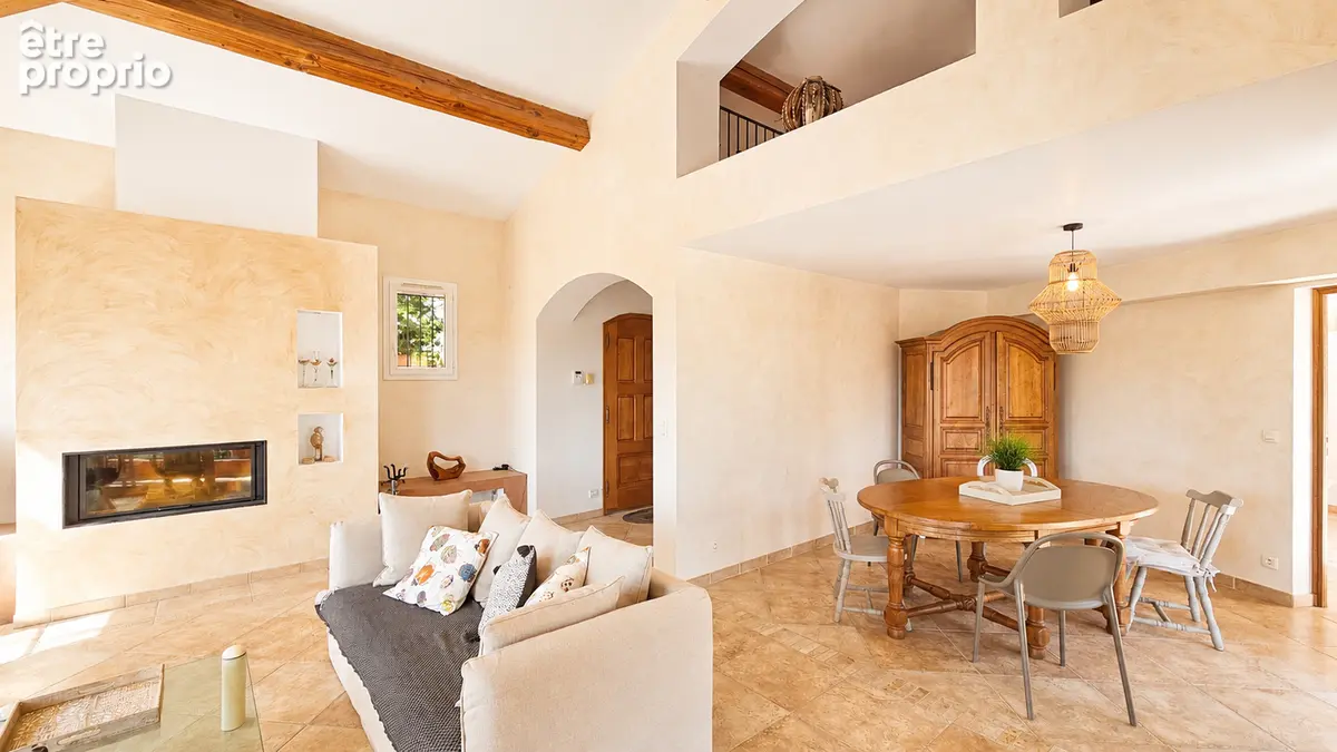 Villa neo-provencale avec vue mer dans un domaine prive - photo 16