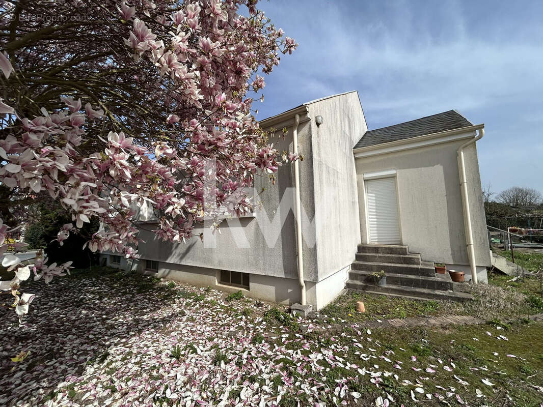 Maison 68 m² à Orleans  - photo 9