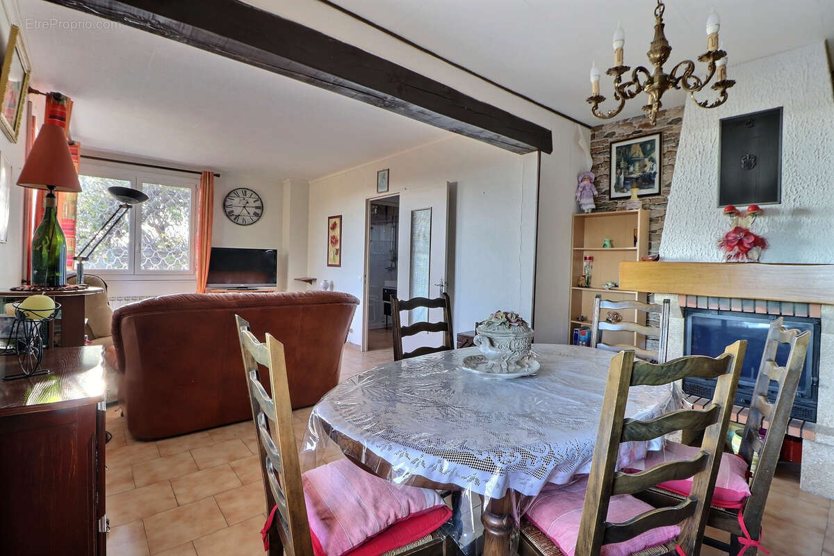 Maison à VILLENEUVE-LES-MAGUELONE