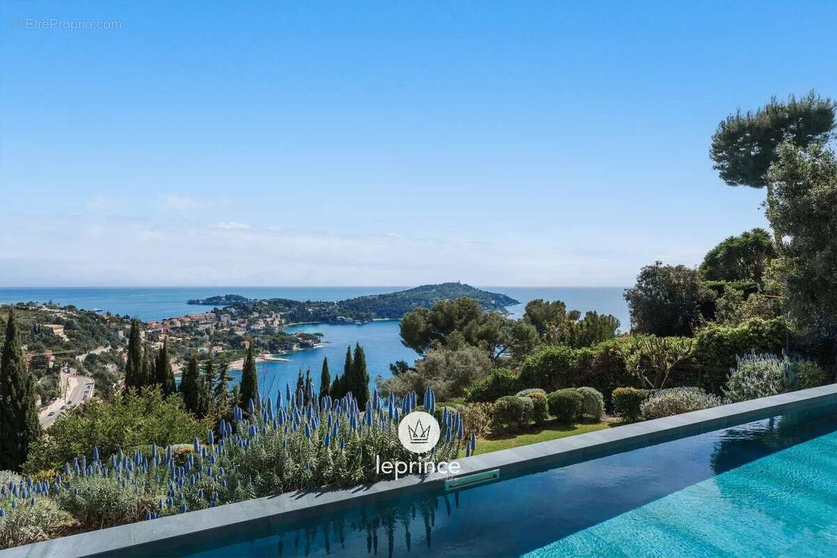 Maison à VILLEFRANCHE-SUR-MER