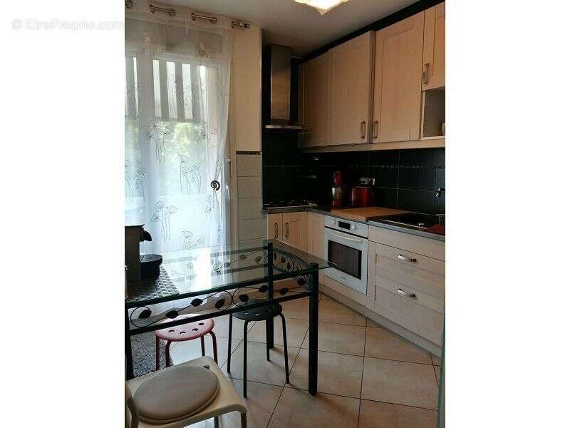 Appartement 73 m² à Toulon  - photo 4